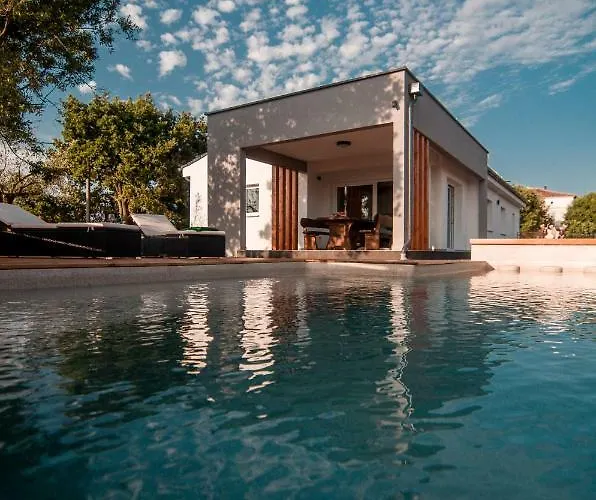 Olea 빌라 보드냔